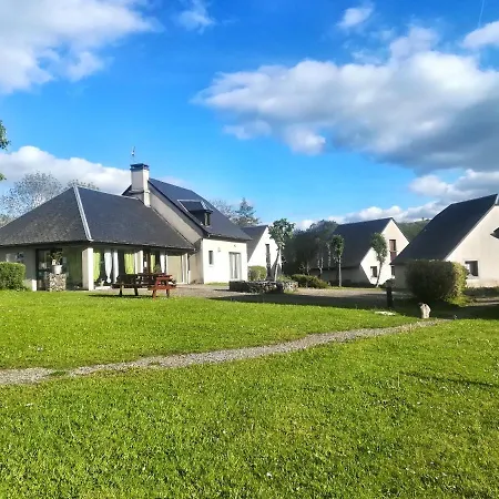 Rivière&cottage 4 étoiles En Auvergne - Cantal Emotions - Auvergne Hébergement de vacances *