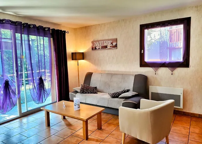 Riviere & 4 Etoiles En Auvergne - Cantal Auvergne - & Riom Pr Valette